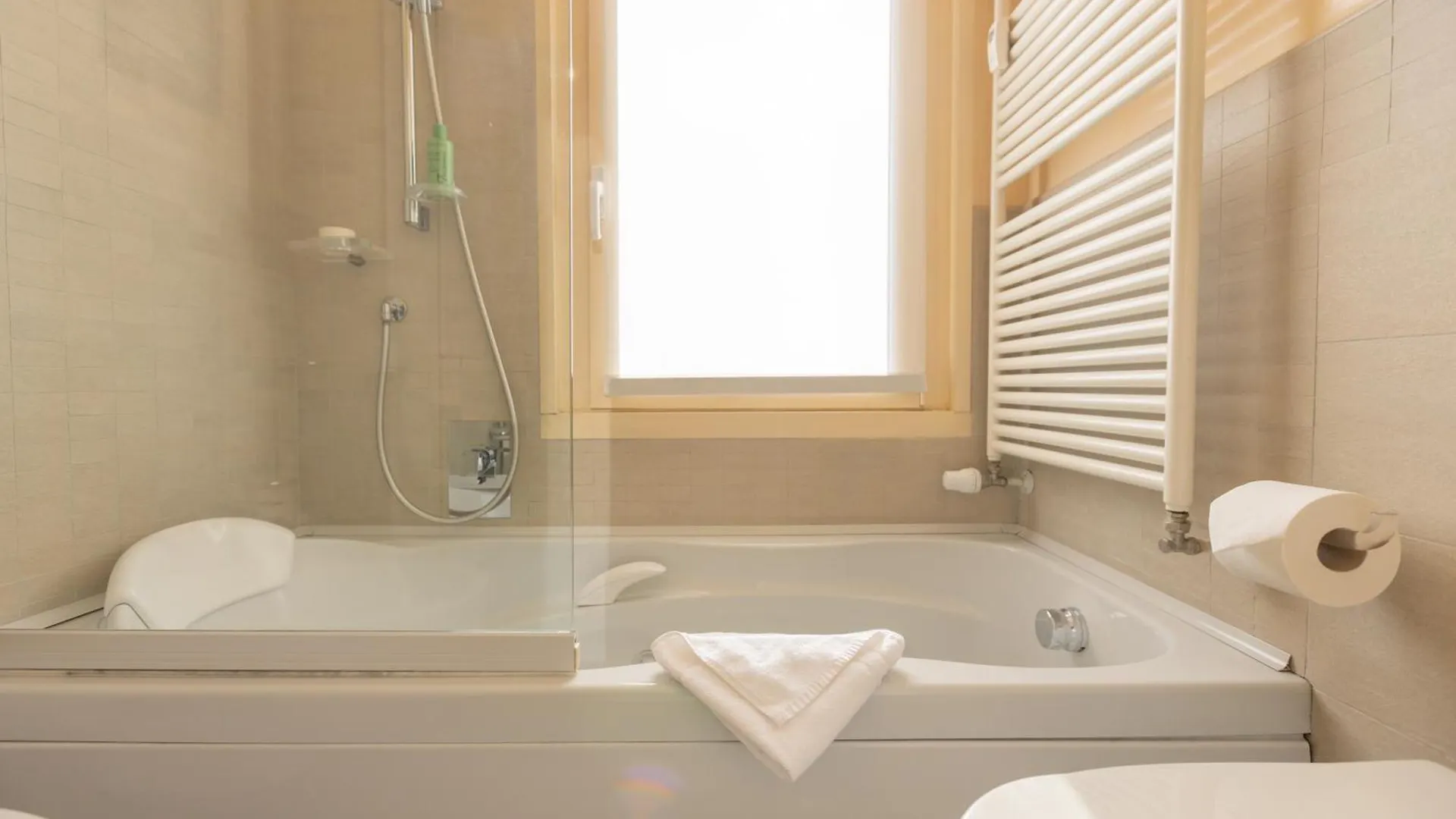 מילאנו Wonderful 2Bedroom Flat Solari 7Th F - Mirable Pm איטליה