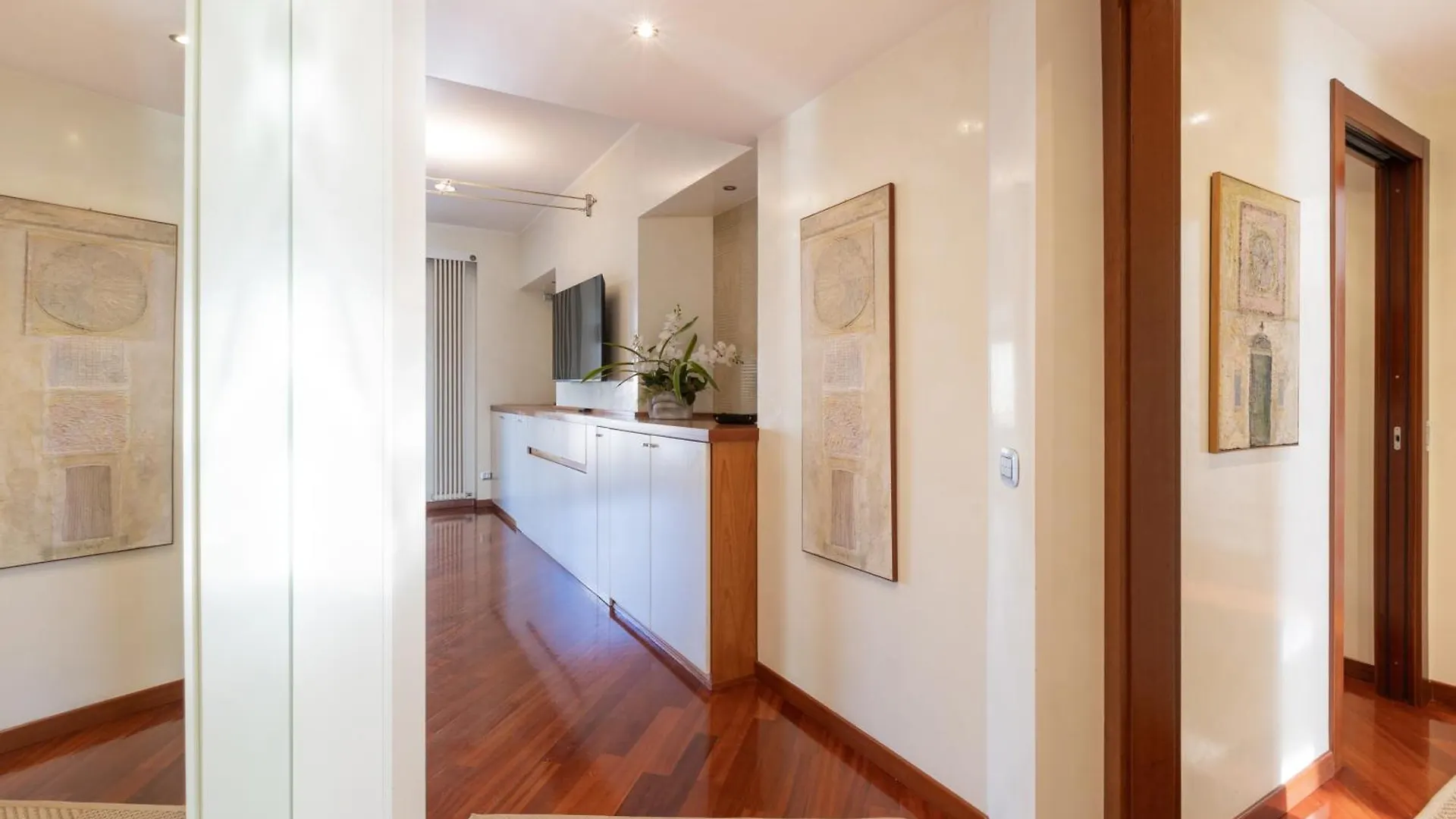 מילאנו Wonderful 2Bedroom Flat Solari 7Th F - Mirable Pm 0*,  איטליה